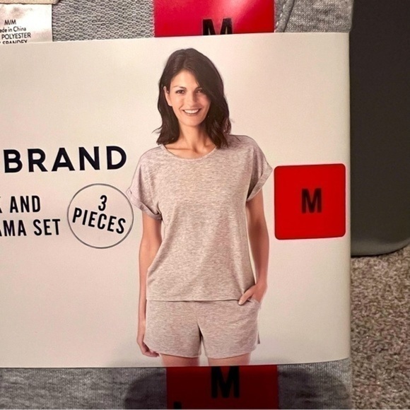 NWT Lucky Brand women’s three piece pajama set - Picture 3 of 7